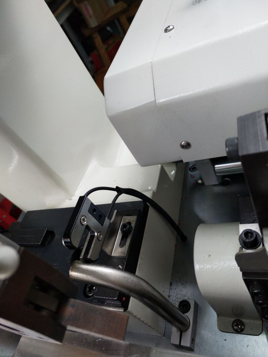 Máy Cắt Tuốt & Dập Cos Tự Động HS-T210 